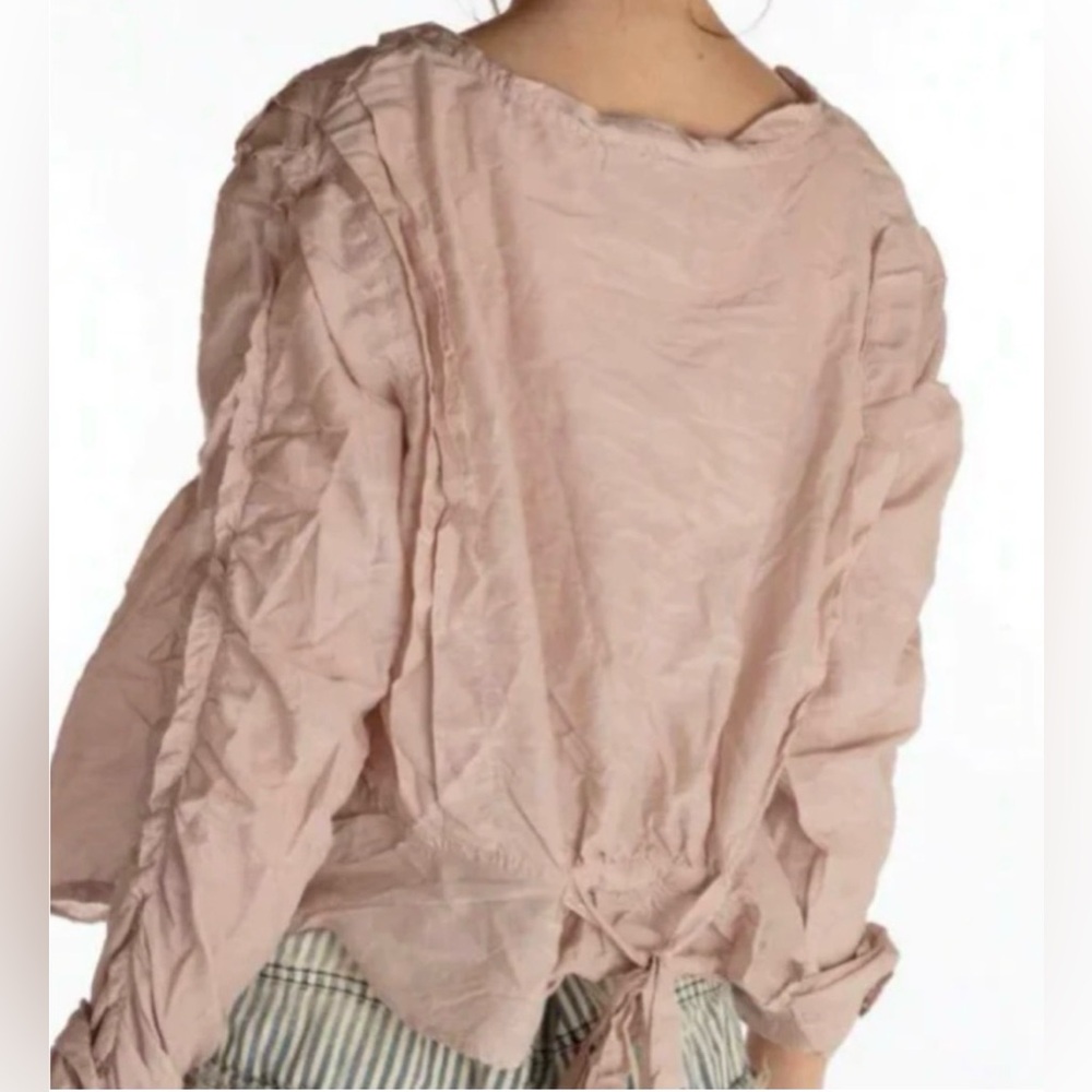 Magnolia Pearl Into The Groove Blouse in Moonlight - Picture 10 of 10